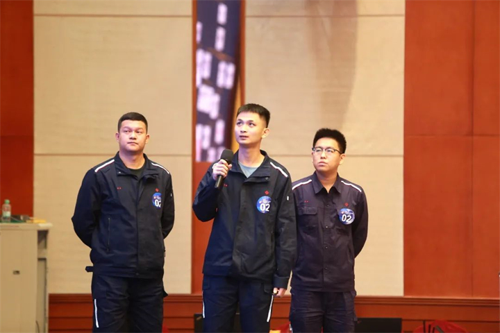 1719273592576872449.jpg 1719273592576872449.jpg