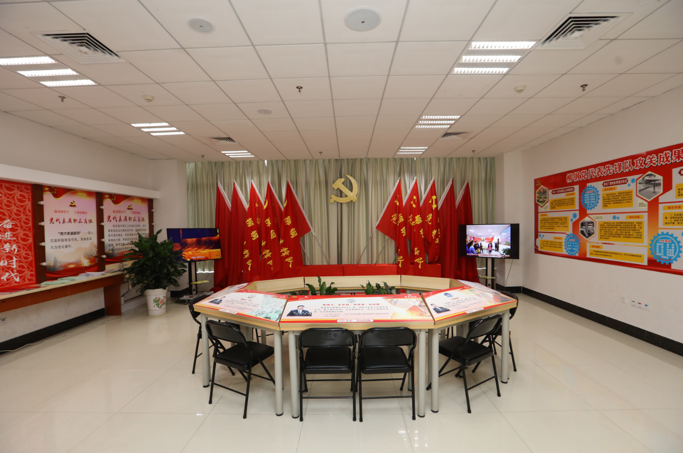 1349189856135258114.png 1349189856135258114.png